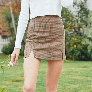 Brandy Melville John Galt Cara Plaid Skirt - Beige Brown/Red/Black